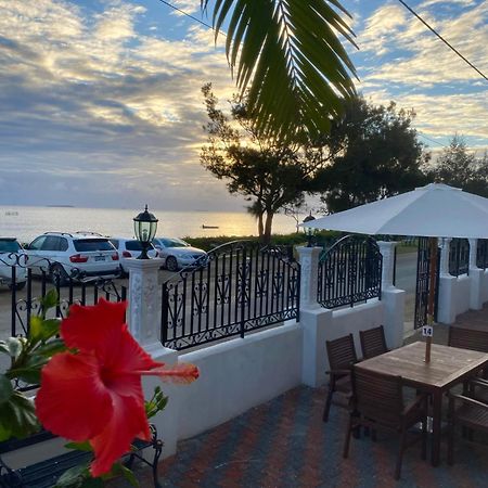 Little Italy Hotel Nuku'alofa Bagian luar foto