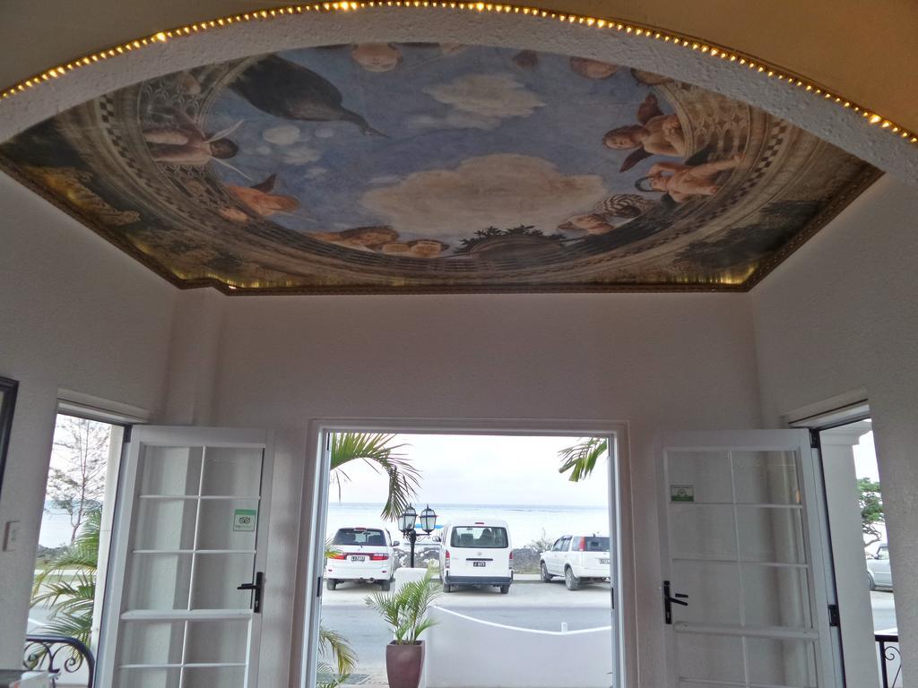 Little Italy Hotel Nuku'alofa Bagian luar foto